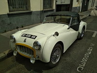 Triumph TR3 Coupe cabriolet, blanche (1955-62)(Lyon, 2020-06) (03)